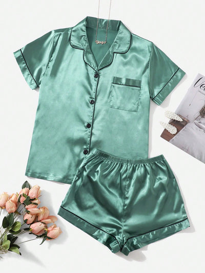 Pyjama-Set aus Satin mit Kontrastpaspeln | Livia