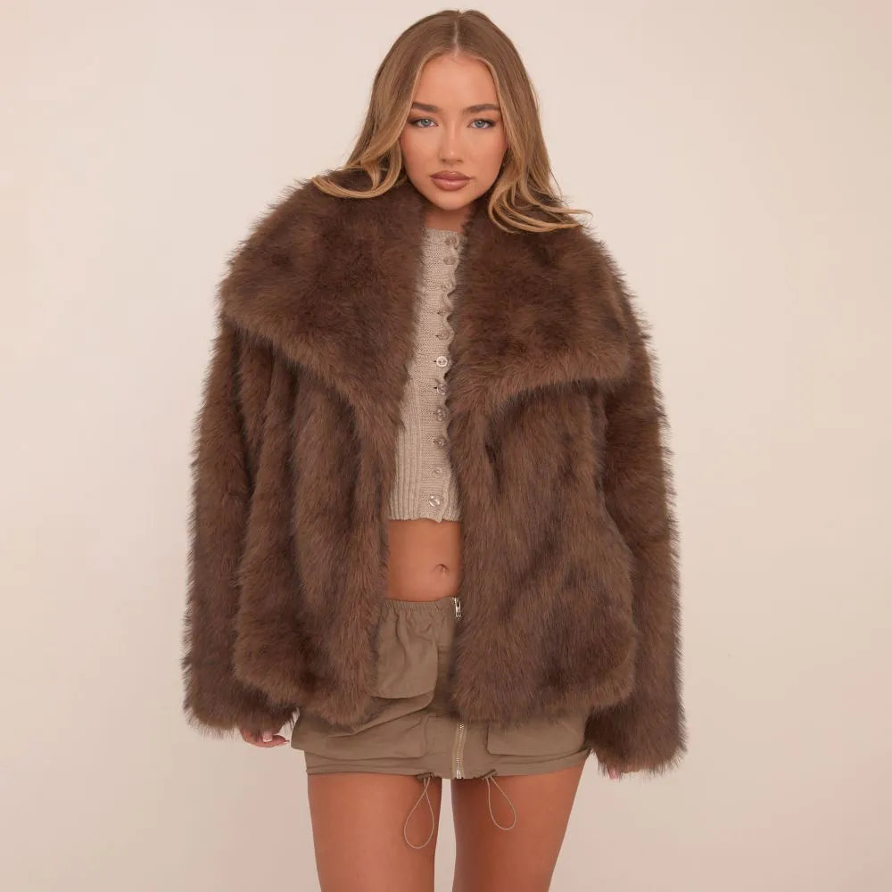 Luxueuze Bruine Faux Fur Jas voor Dames | Amara