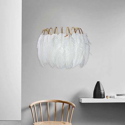 Wandlamp met Struisvogelveer - Luxe en Uniek Design in Wit