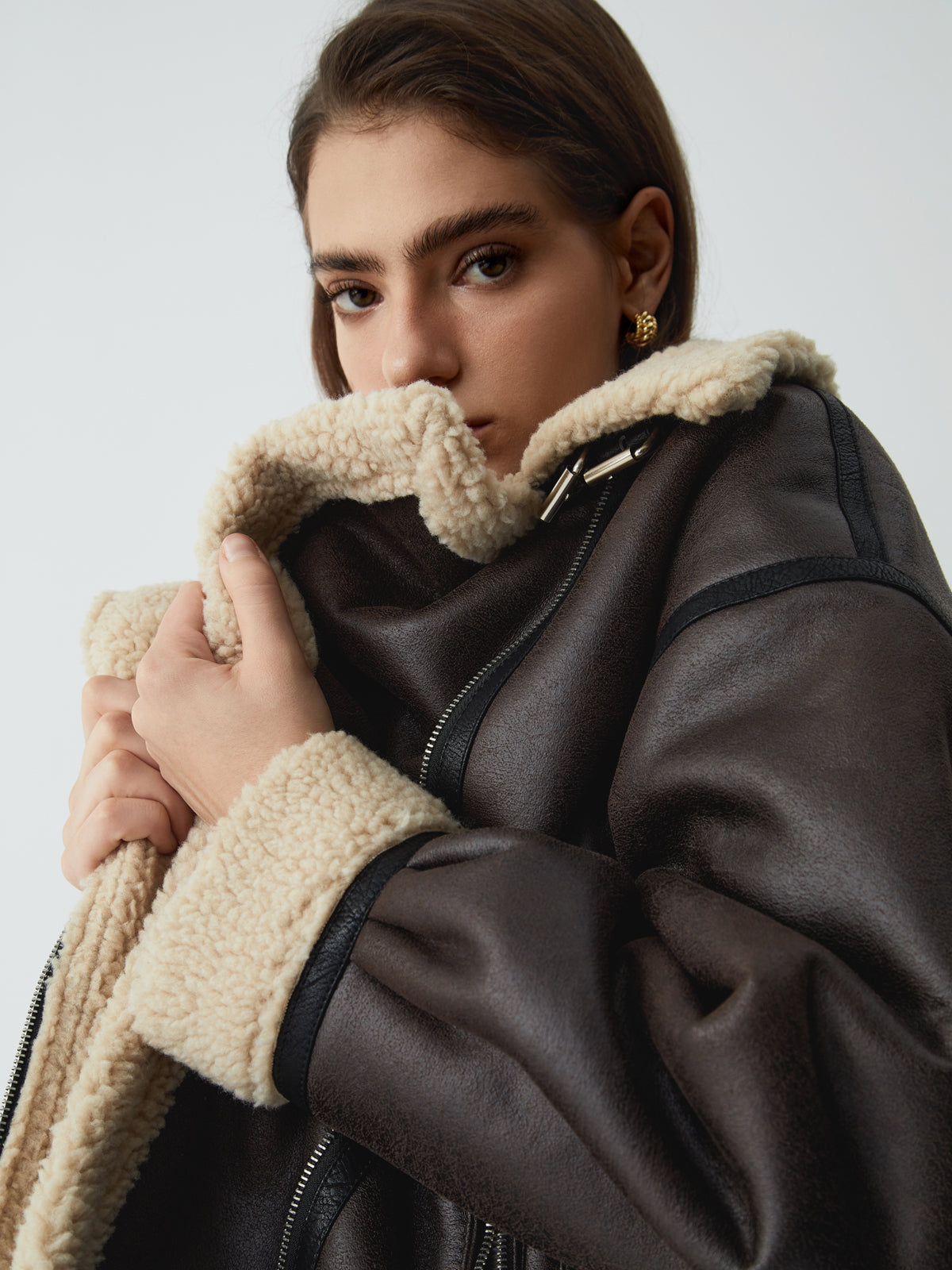 Klassische Fliegenjacke aus Shearling-Leder mit Sherpa-Futter für Damen | Amelia