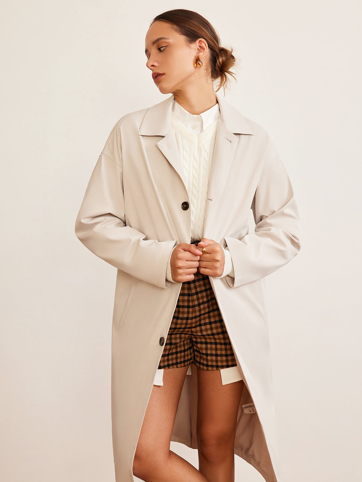 Lange Trenchcoat met Revers en Knoopsluiting voor Dames | Emilia