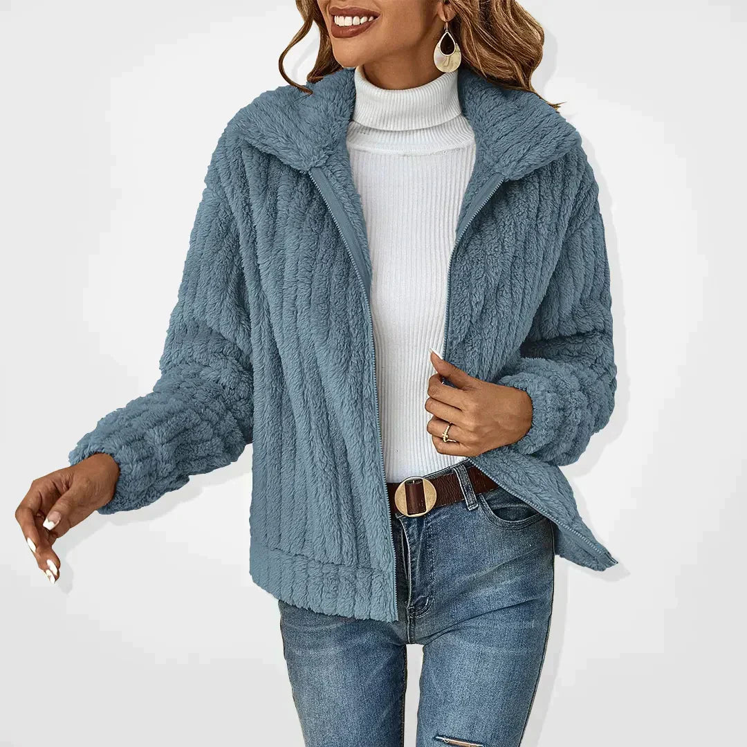 Gemütliche, elegante Strickjacke für Damen | Isabella