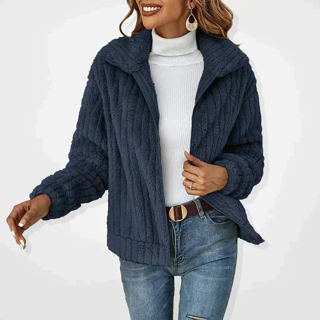 Gemütliche, elegante Strickjacke für Damen | Isabella