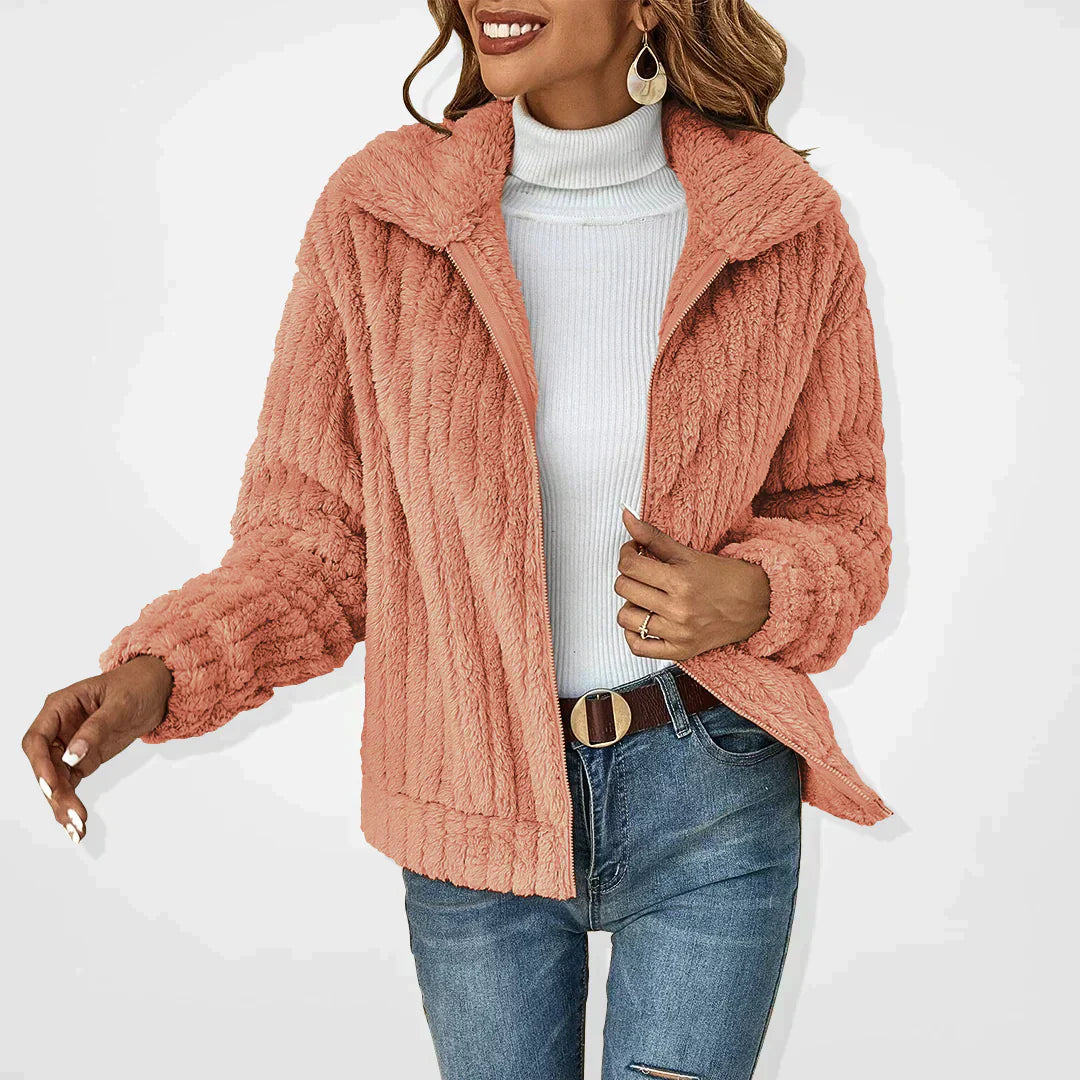 Gemütliche, elegante Strickjacke für Damen | Isabella