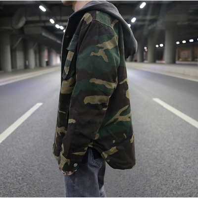 Urban Camo Herren-Hoodie | Einzelgänger