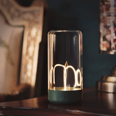 MagniFlow – Elegante magnetische Mini-Tischlampe