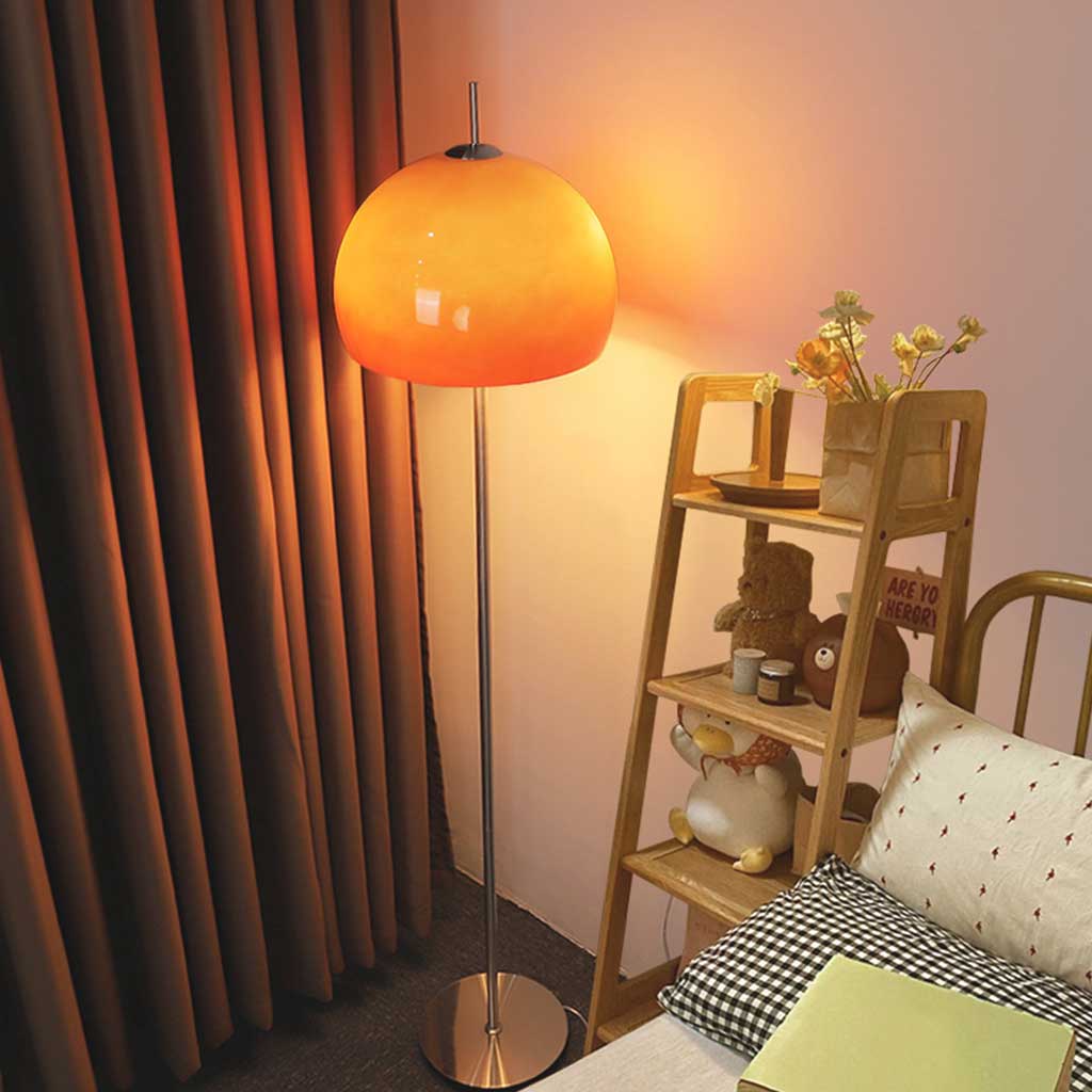 Bauhaus Glow Mushroom Stehlampe mit kuppelförmigem Glasschirm in Weiß und Orange