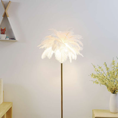 FeatherGlow Nordic Steh-Stehlampe – erhältlich in 3 eleganten Farben