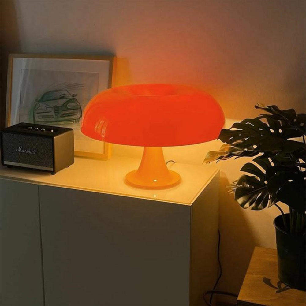 Minimalistische Tischlampe Mushroom Glow