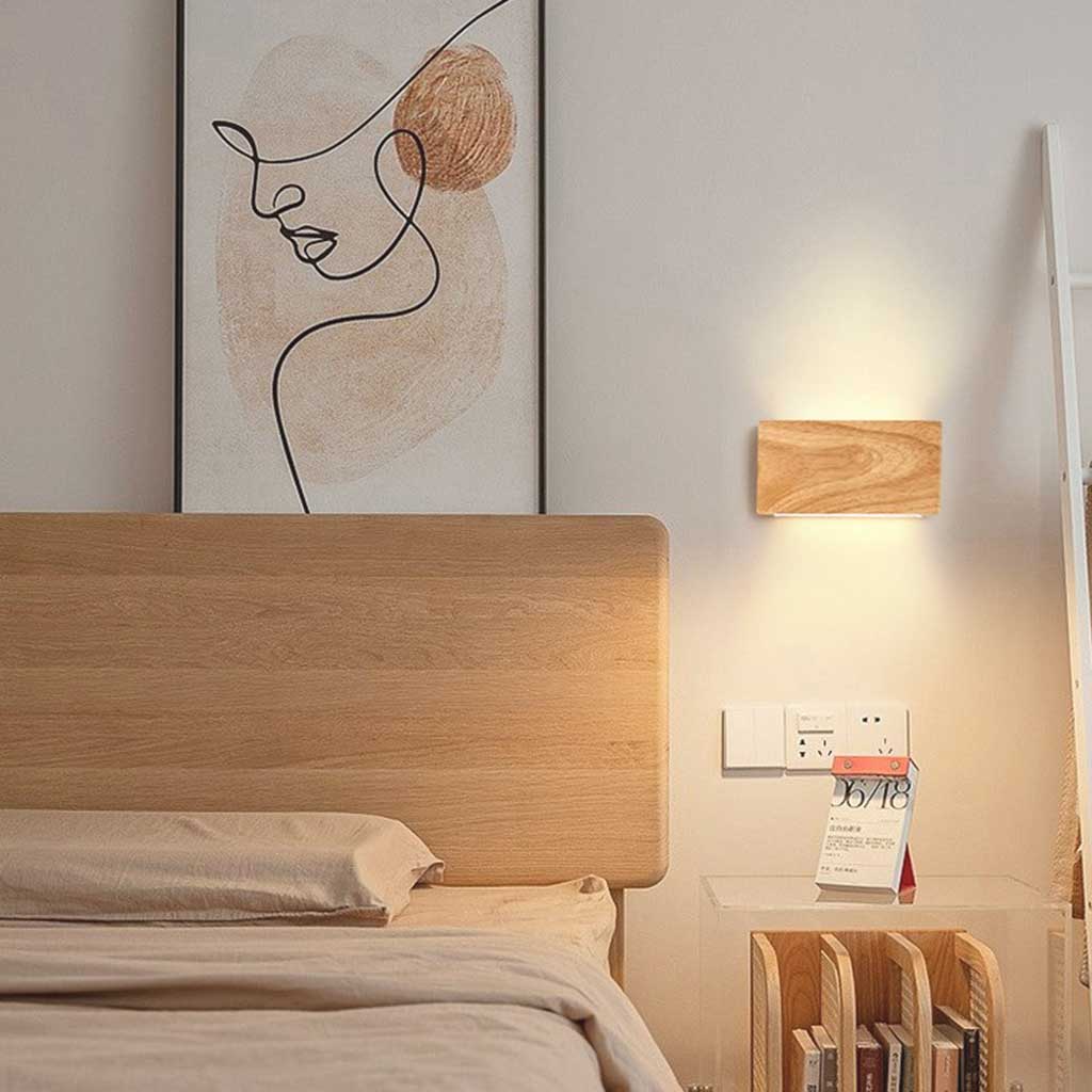 AuroraWood Moderne rechteckige LED-Wandleuchte für Schlafzimmer – Holzdesign