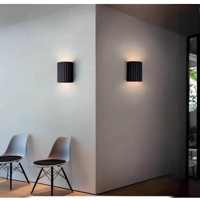 ResinGlow - Elegante Kunsthars Wandlamp voor een Moderne Uitstraling